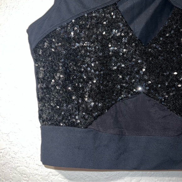 Bebe sequin cutout crop top - Picture 3 of 7